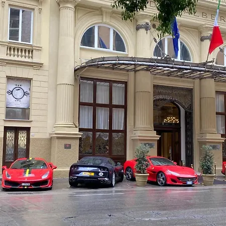 Delle Palme Elegante Monolocale In Centro * Παλέρμο